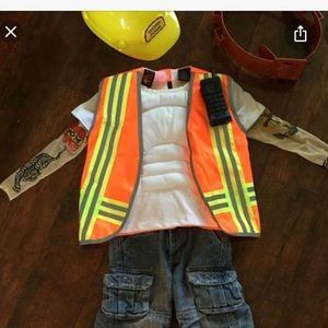 Kids’ construction worker costume